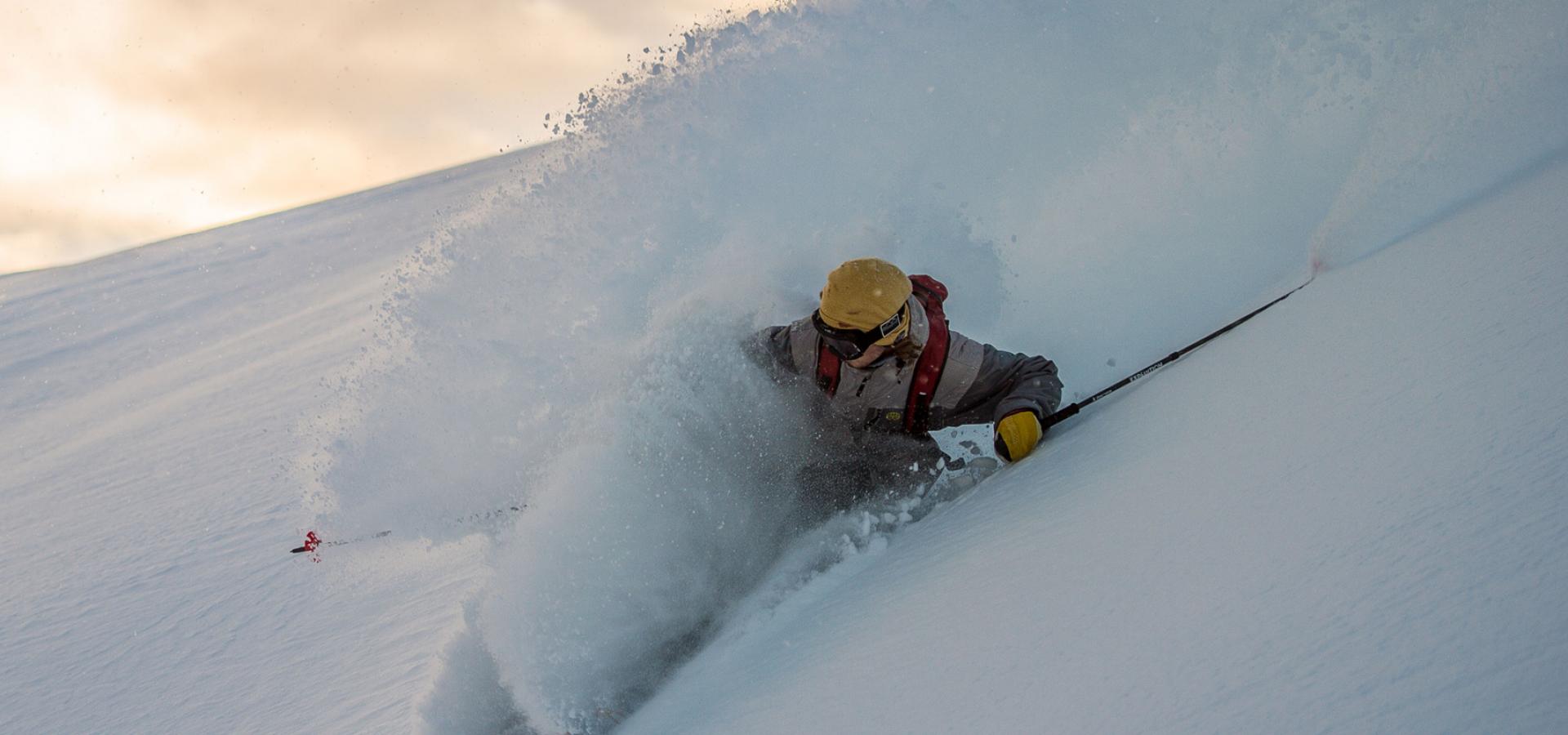 Stå på ski hele året, med sesongkort for Myrkdalen, Voss Resort og Fonna! 